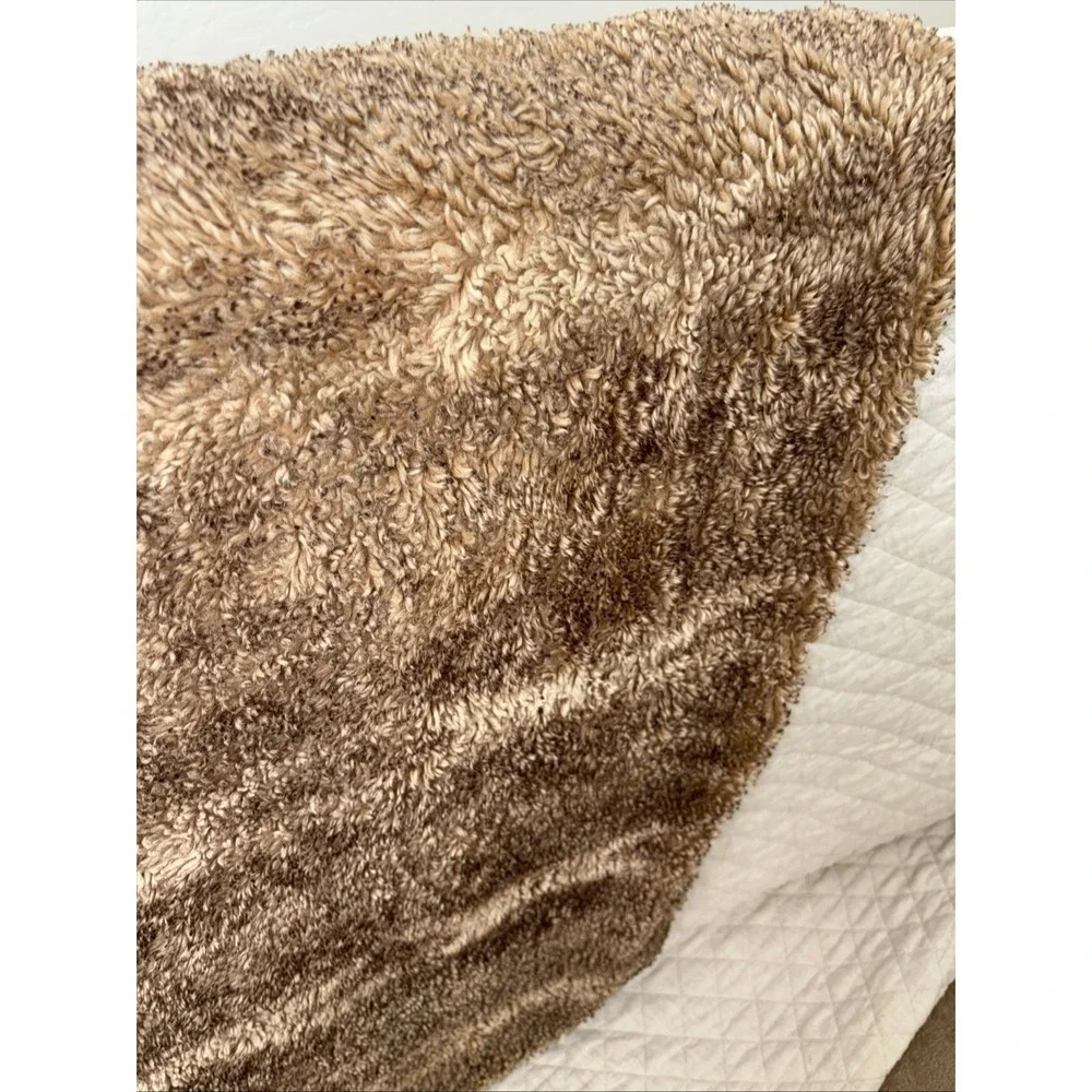Pottery Barn  shades of Brown Faux Fur Throw Blanket - 50 x 60